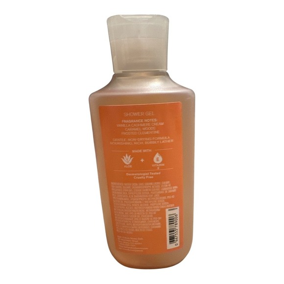 Bath & Body Works Snowflakes & Cashmere Shower Gel - Picture 2 of 3